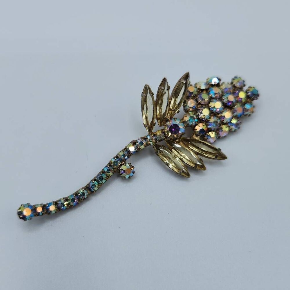 Vintage Unsigned Rhinestone AB Brooch - Picture 2 of 8